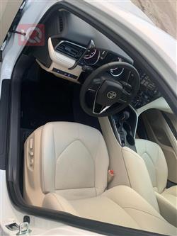 تۆیۆتا کامری